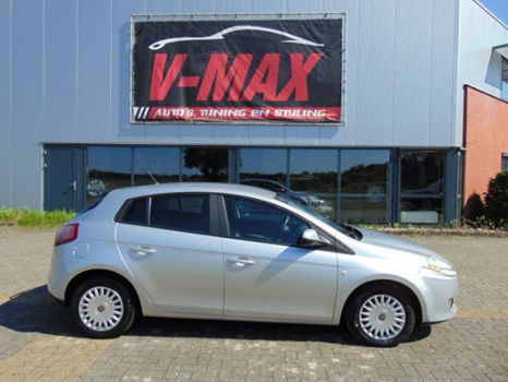 Fiat Bravo - 1.4 16V 5D Dynamic Nap Airco Cruise Audio - 1