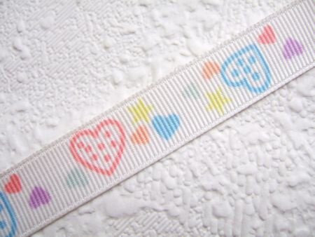 Lief room wit grosgrain band met hartjes ~ 14 mm - 2