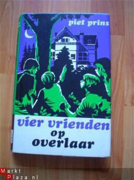 Vier vrienden op Overlaar door Piet Prins - 1