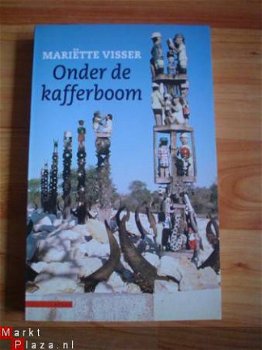 Onder de kafferboom door Mariëtte Visser - 1