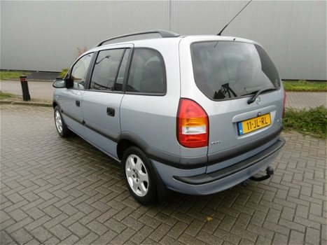 Opel Zafira - 1.8-16V Elegance - 1