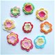 3-kleurige gehaakte bloem ~ 4 cm ~ Wit / geel / roze - 2 - Thumbnail