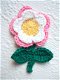 Gehaakte roze / wit / gele bloem met blaadjes ~ 6 cm - 0 - Thumbnail