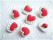 Rood gehaakt hartje met een wit randje ~ 3,5 cm - 2 - Thumbnail