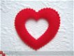 Rood gehaakt hartje met een wit randje ~ 3,5 cm - 5 - Thumbnail