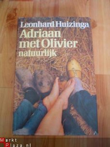 Adriaan met Olivier natuurlijk door Leonard Huizinga