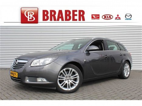 Opel Insignia Sports Tourer - 2.0 CDTI ECOFLEX EDITION 160PK | Leder | Trekhaak | Navi | Clima | Cru - 1