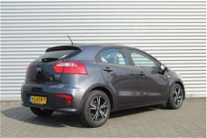 Kia Rio - 1.2 CVVT COMFORTSPORTSLINE | 5-Drs | LM Velgen | Airco | Cruise | 7 Jr Gar | Navi |