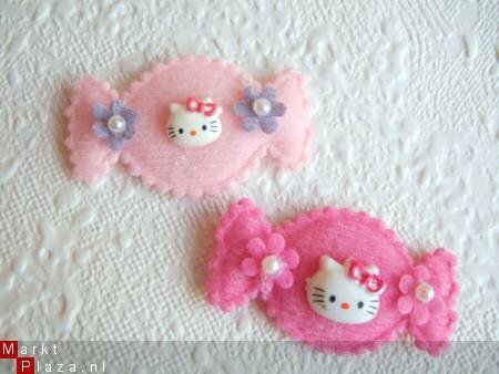 Hello Kitty gaat zwemmen, strijkapplicatie ~ 7,5 cm - 6
