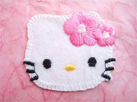 Witte Hello Kitty met roze strik, strijk applicatie ~ 5 cm - 2