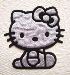Hello Kitty met strik, glinster strijkapplicatie ~ 6 cm
