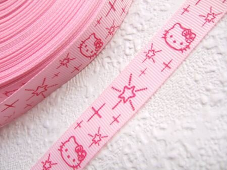 Roze Hello Kitty met rode strik, strijkapplicatie ~ 4 cm - 3