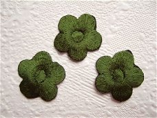 Effen bloemetjes strijkapplicatie ~ 2,5 cm ~ Groen