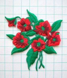 Mooie rood groene bloemen strijkapplicatie ~ 7 cm