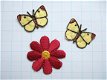 Klein geel vlindertje, strijkapplicatie ~ 3 cm - 2 - Thumbnail