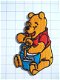 Winnie the Pooh eet honing, strijkapplicatie ~ 7 cm - 0 - Thumbnail