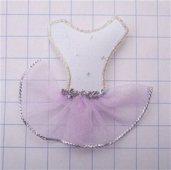 Schattige lila ballet jurkje, strijkapplicatie ~ 5,5 cm - 0