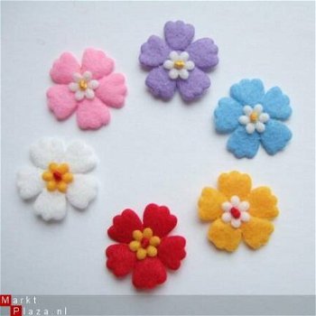 Bloemen knoopje ~ 14 mm ~ Rood - 6