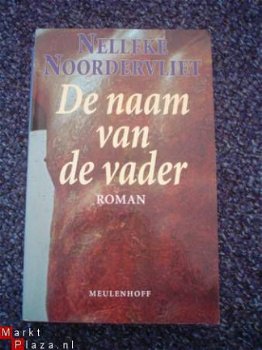 De naam van de vader door Nelleke Noordervliet - 1