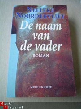 De naam van de vader door Nelleke Noordervliet - 1