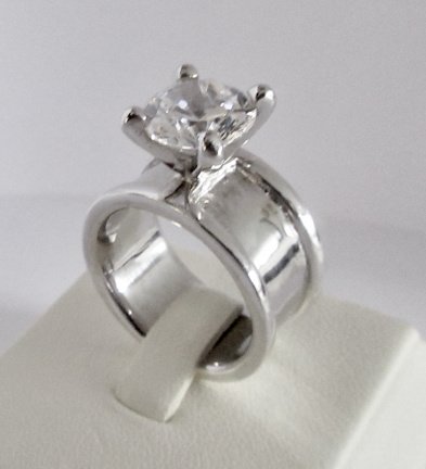 NIEUW Zilveren BANDRING met 1 zirkonia INCLUSIEF VERZENDEN! - nr. 1