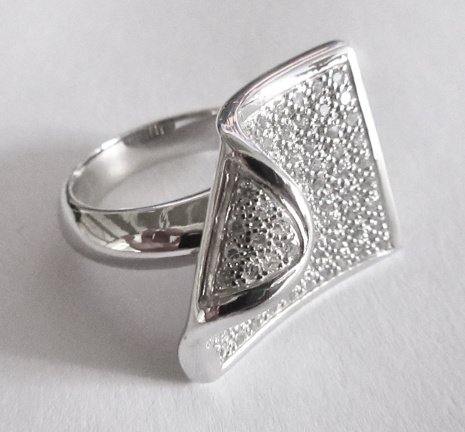 NIEUW Zilveren RING hoekje, zirkonia's INCLUSIEF VERZENDEN! - nr. 1