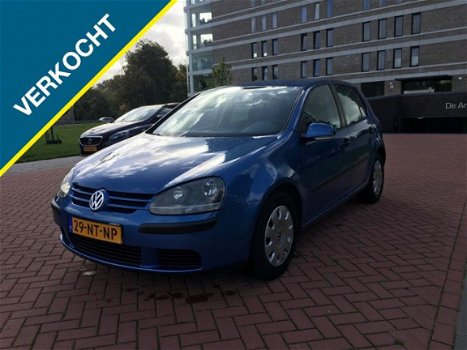 Volkswagen Golf - 1.9 TDI Comfortline 5DRS - 1