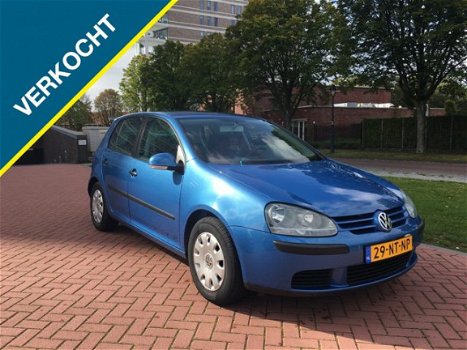 Volkswagen Golf - 1.9 TDI Comfortline 5DRS - 1