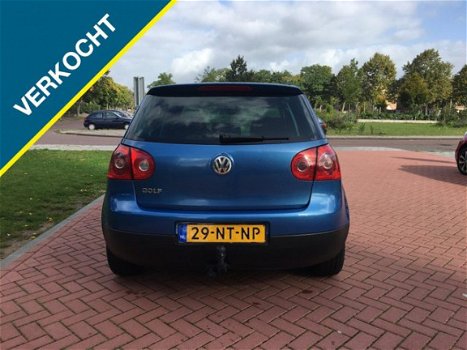 Volkswagen Golf - 1.9 TDI Comfortline 5DRS - 1