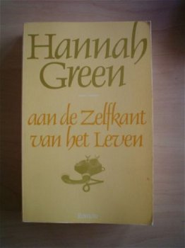 Aan de zelfkant van het leven door Hannah Green - 1