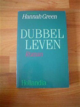 Dubbel leven door Hannah Green - 1
