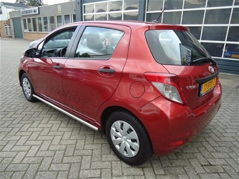 Toyota Yaris - 1.0 VVT-i Comfort 5drs, Airco, NIEUW MODEL - 1