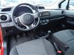 Toyota Yaris - 1.0 VVT-i Comfort 5drs, Airco, NIEUW MODEL - 1 - Thumbnail