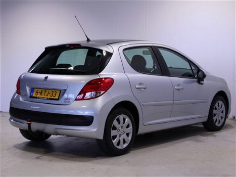 Peugeot 207 - 1.6 HDi ✔ Zuinig ✔ Steden geschikt - 1