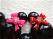 Zwarte Minnie Mouse flatback met strikje ~ 3 cm ~ Fuchsia roze - 2 - Thumbnail