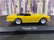 Triumph TR6 open cabrio geel 1:43 Maxichamps - 1 - Thumbnail