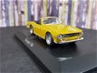 Triumph TR6 open cabrio geel 1:43 Maxichamps - 2 - Thumbnail