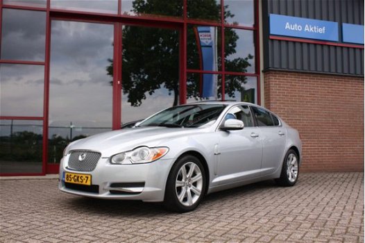 Jaguar XF - 2.7D V6 Premium Luxury - 1