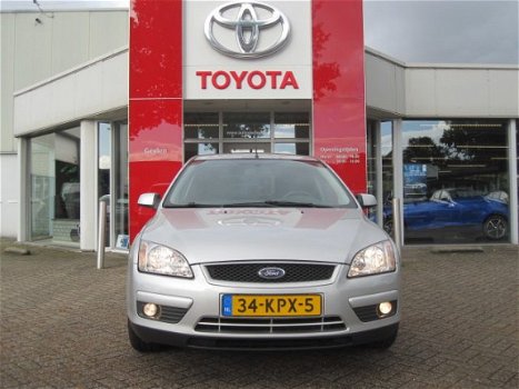 Ford Focus Wagon - 1.6 , Airco, Parkeersensoren - 1