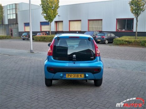 Peugeot 107 - 1