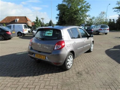 Renault Clio - 1.5 dCi Collection - 1