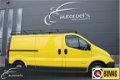 Renault Trafic - 2.0 dCi T29 L2H1 Eco Black Edition / 115 PK / Navigatie / Trekhaak / 1e eigenaar - 1 - Thumbnail