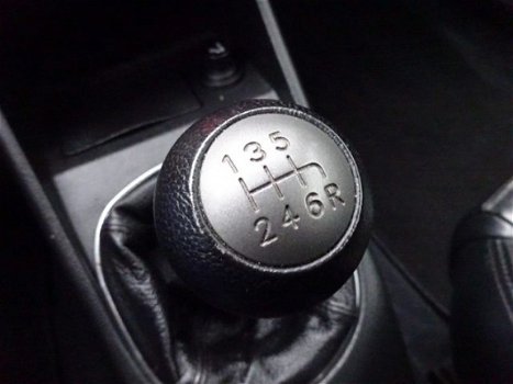 Alfa Romeo 147 - 3.2 V6 GTA | NAVIGATIE | LEER | ORIGINEEL NL | NAP | ALL-IN - 1