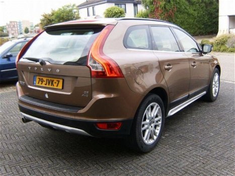 Volvo XC60 - 2.4 D5 Summum R-Edition Automaat Leder Navi Nieuwstaat - 1