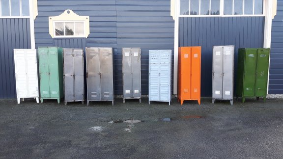 Oude metalen lockers Vintage Lockerkast Industriële fabriekskast Locker Industrie locker - 1