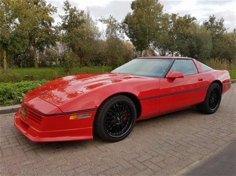 Chevrolet Corvette - USA 5.7 Coupé Inj - 1