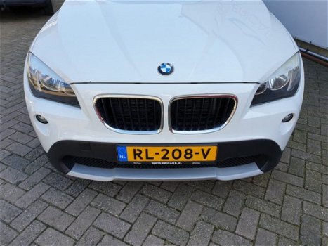 BMW X1 - S-DRIVE AUTOMAAT 150PK NAVI LM VELGEN - 1