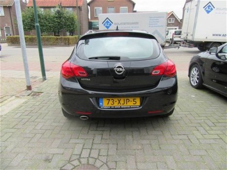 Opel Astra - 1.4 Turbo Business +, Navigatie, Climate control, Cruise control, L.M.Velgen - 1