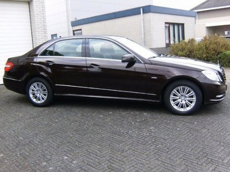 Mercedes-Benz E-klasse - 350 CDI Elegance Automaat Leder Navi 1e Eig. Nieuwstaat - 1