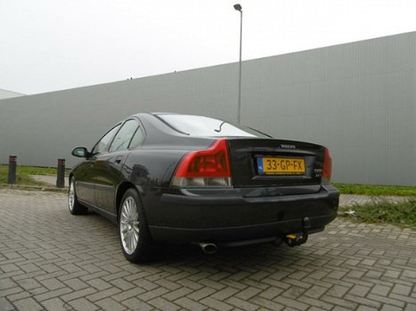 Volvo S60 - 2.4 T - 1